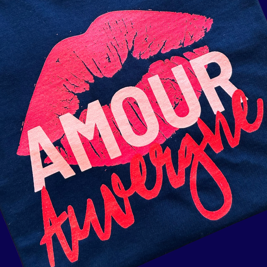 T-shirt ARLET - 100% coton bio, sérigraphie lèvres volcaniques
